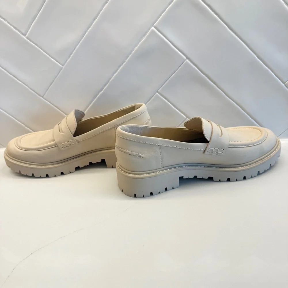 Schutz Women's Christie Weekend Ivory Loafers 7.5 Slip-On Lug Sole Casual Shoes